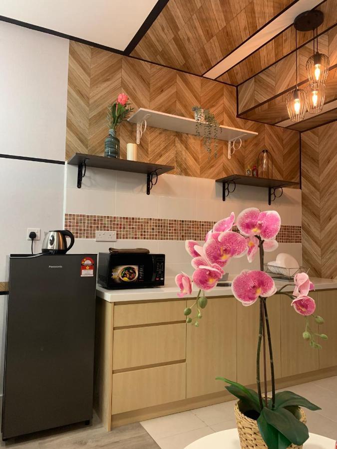 Luxstudio Tiara Imperio Bangi Buitenkant foto